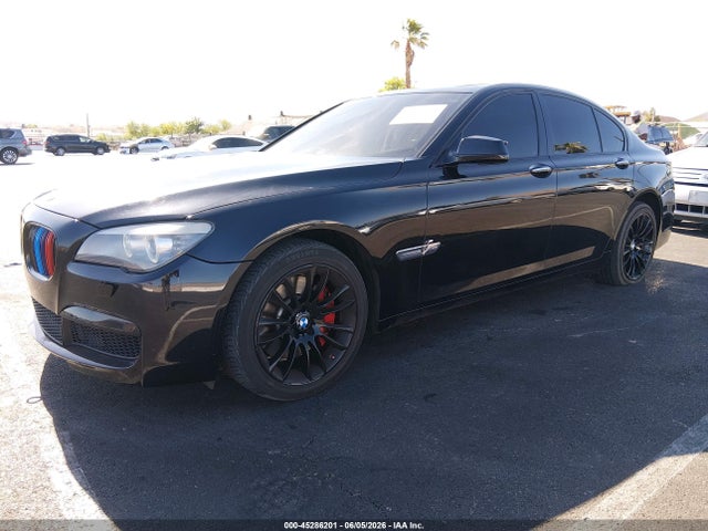 2012 BMW 750I XDRIVE 照片 2