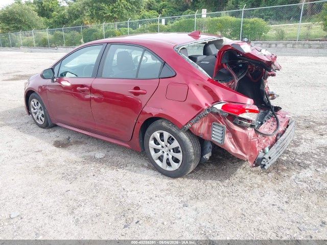 2025 Toyota COROLLA LE photo 3