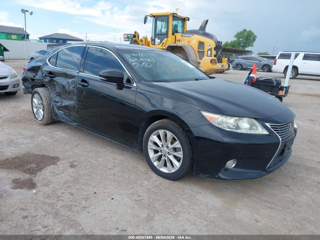 2013 LEXUS ES 