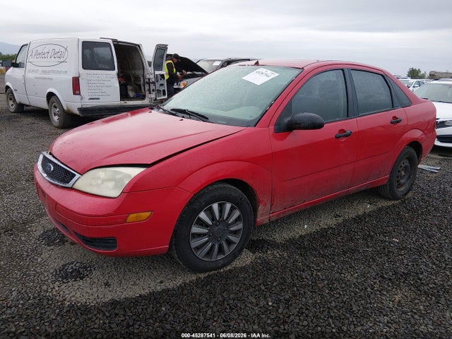 2005 FORD FOCUS ZX4 — фото 2