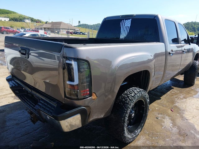 صورة 4 لـ 2012 GMC SIERRA 2500HD SLE