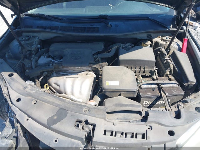صورة 10 لـ 2016 Toyota CAMRY SE
