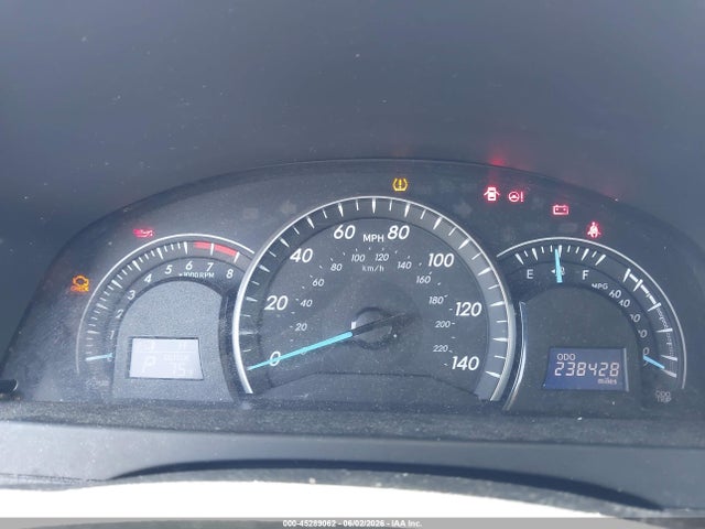 2012 Toyota CAMRY LE photo 7