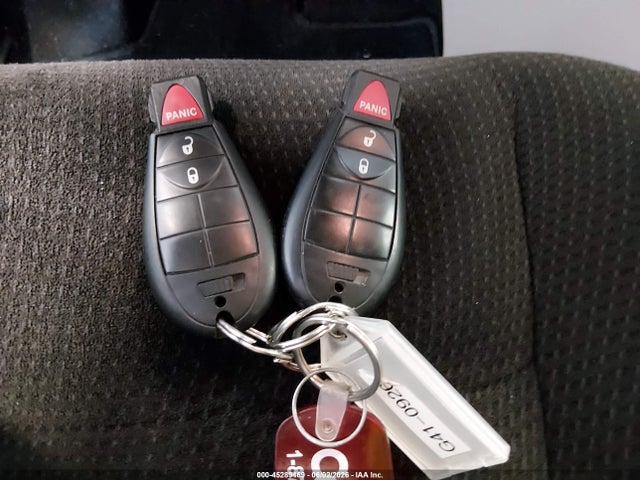 2019 DODGE GRAND CARAVAN SE 11