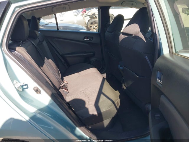 2022 Toyota PRIUS LE 缩略图 8