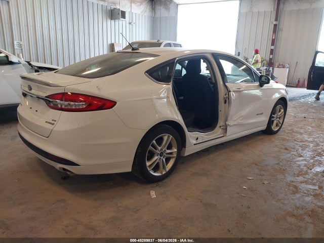 صورة 4 لـ 2018 FORD FUSION HYBRID SE