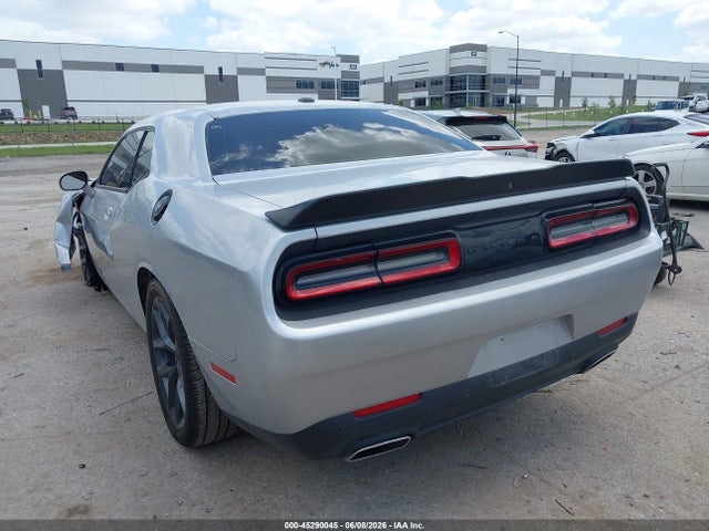 2021 Dodge CHALLENGER GT — фото 3