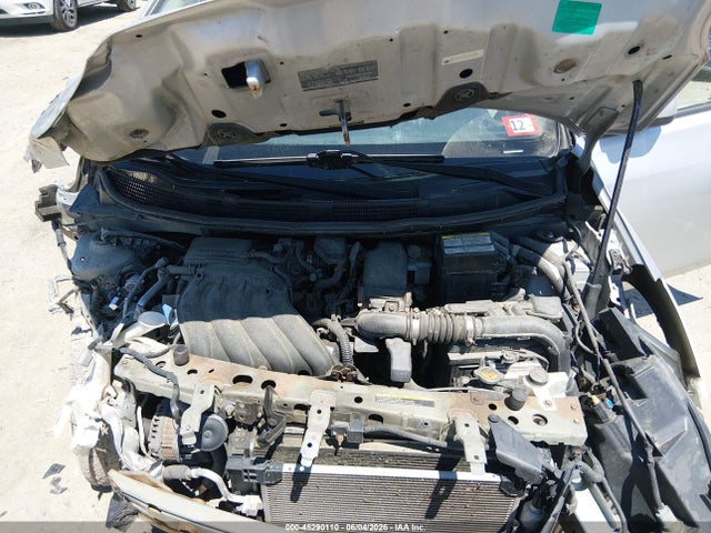 2014 Nissan VERSA 1.6 SV 照片 10