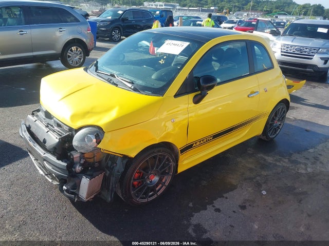 2016 FIAT 500 ABARTH 照片 2