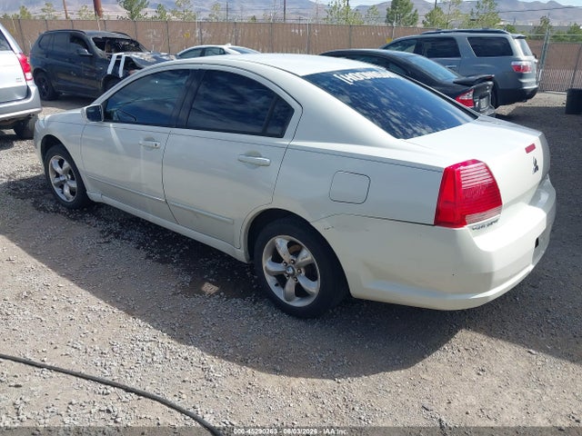 2004 Mitsubishi GALANT ES 照片 3