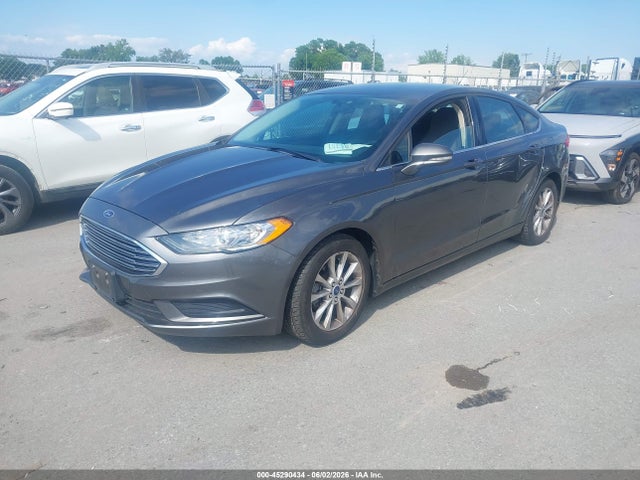 FORD FUSION SE - 2