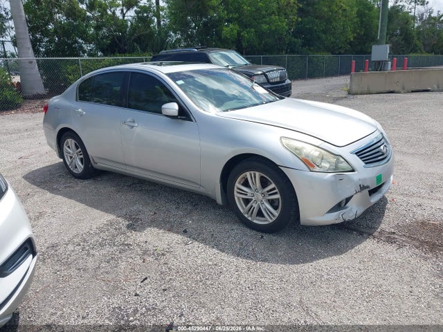 2012 INFINITI G37 JOURNEY