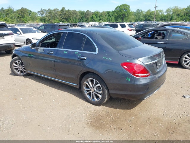 2015 Mercedes-BENZ C 300 4MATIC photo 3