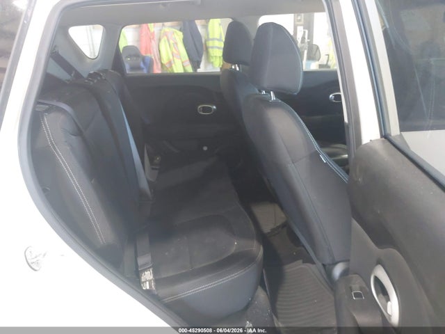2018 KIA SOUL photo 8