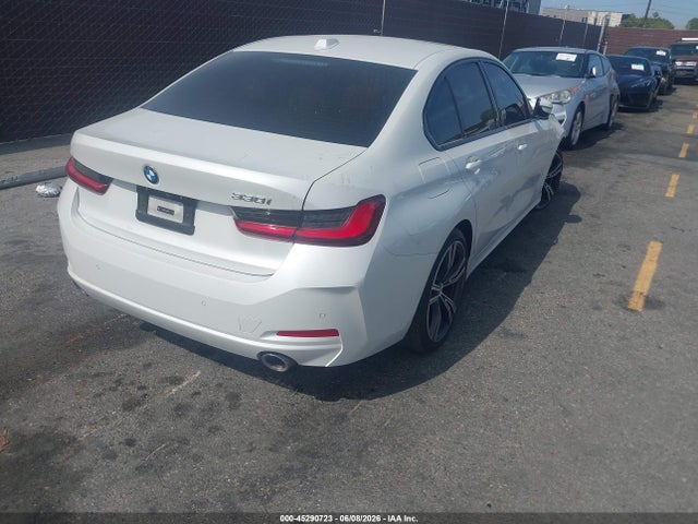 صورة 4 لـ 2023 BMW 330I