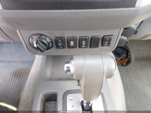 2015 Nissan FRONTIER SV — миниатюра 21