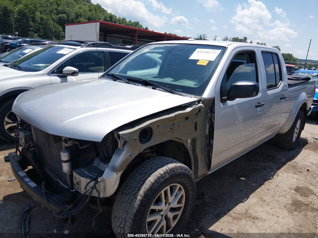 2015 Nissan FRONTIER SV 照片 2