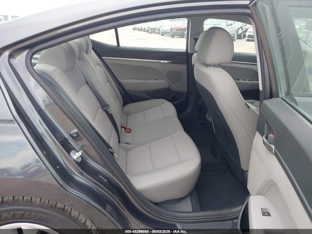 صورة 8 لـ 2020 Hyundai ELANTRA SE