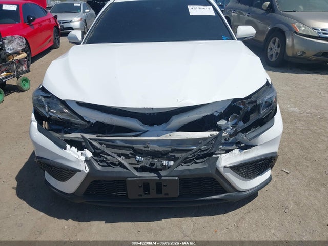 2023 Toyota CAMRY SE photo 6