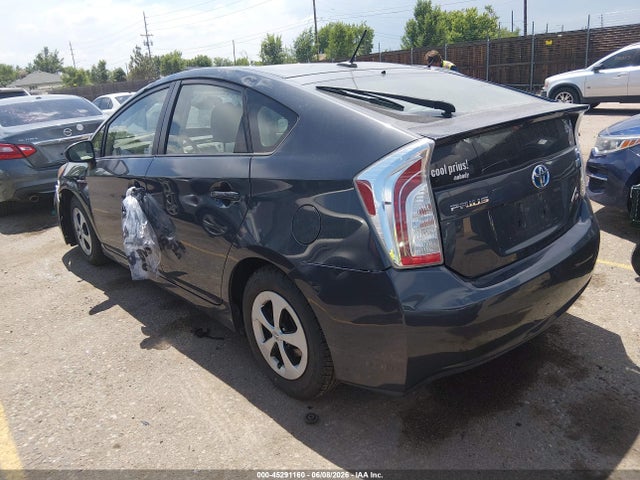 2014 Toyota PRIUS THREE — фото 3