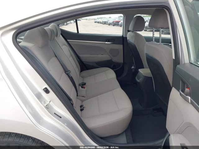 2019 Hyundai ELANTRA SE — фото 8