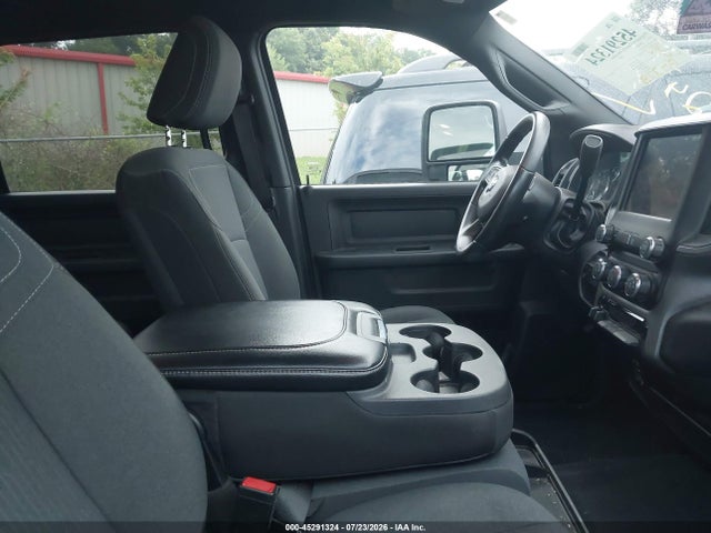 صورة 5 لـ 2024 RAM 2500 TRADESMAN 4X4 6'4 BOX