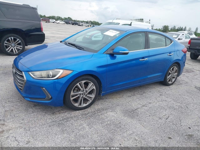 2017 Hyundai ELANTRA LIMITED 照片 2