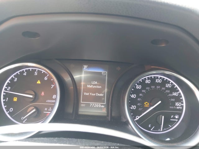 2018 Toyota CAMRY SE photo 7