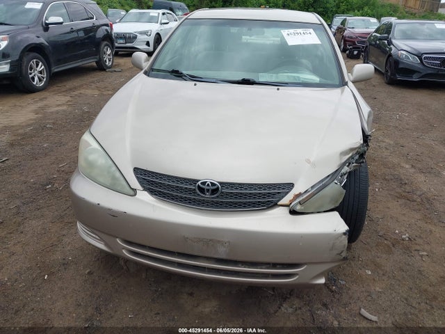 2003 Toyota CAMRY LE photo 6