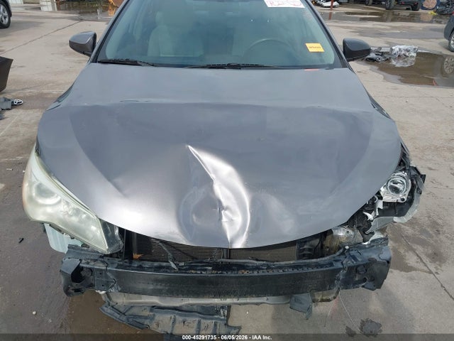 صورة 6 لـ 2015 Toyota CAMRY LE