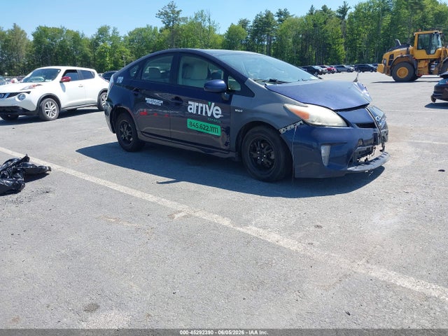 2014 TOYOTA PRIUS TWO