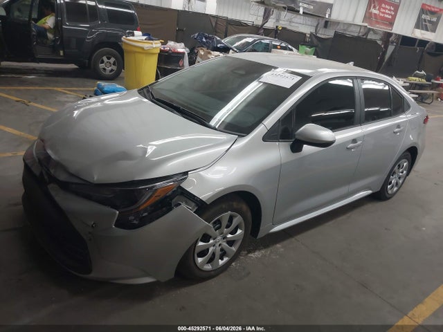 2026 Toyota COROLLA LE 照片 2