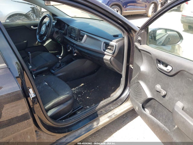 2018 KIA RIO LX photo 5