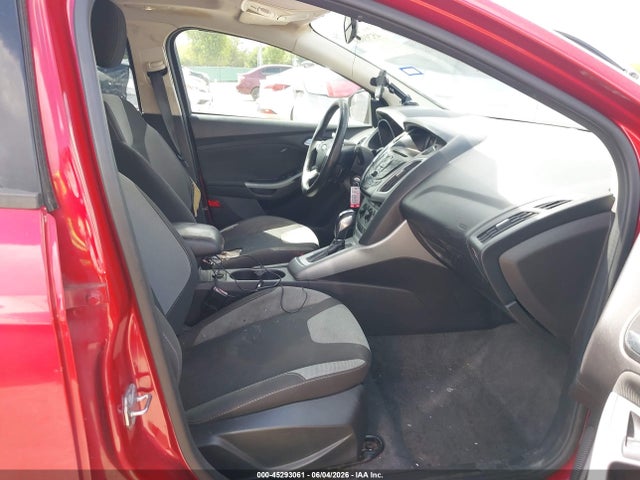 صورة 5 لـ 2012 FORD FOCUS SE