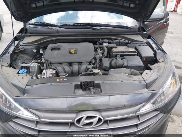 صورة 10 لـ 2020 Hyundai ELANTRA SE