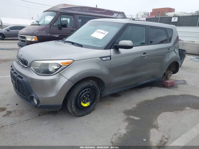 2016 KIA SOUL + 照片 2