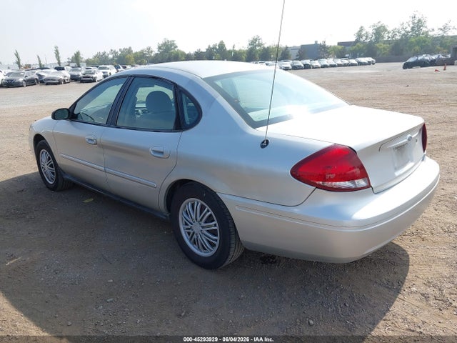 FORD TAURUS SE - 3