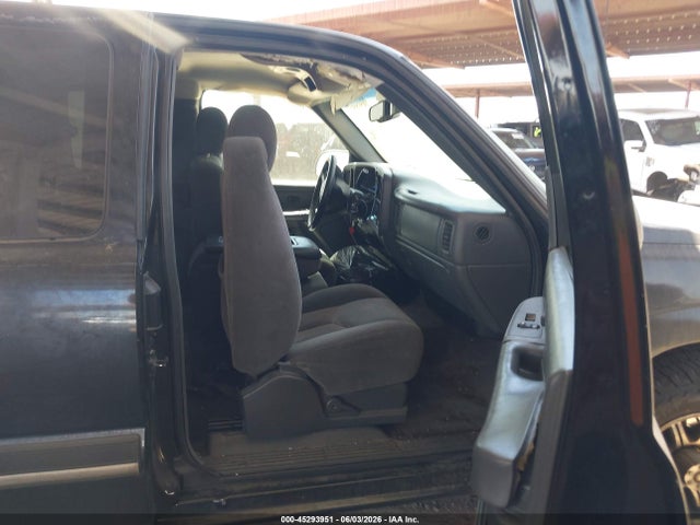 صورة 5 لـ 2004 Chevrolet SILVERADO 1500 LS