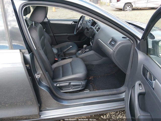 2017 VOLKSWAGEN JETTA 1.4T SE 6