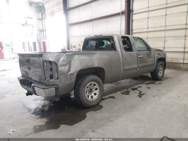 2013 Chevrolet SILVERADO 1500 LT — фото 4