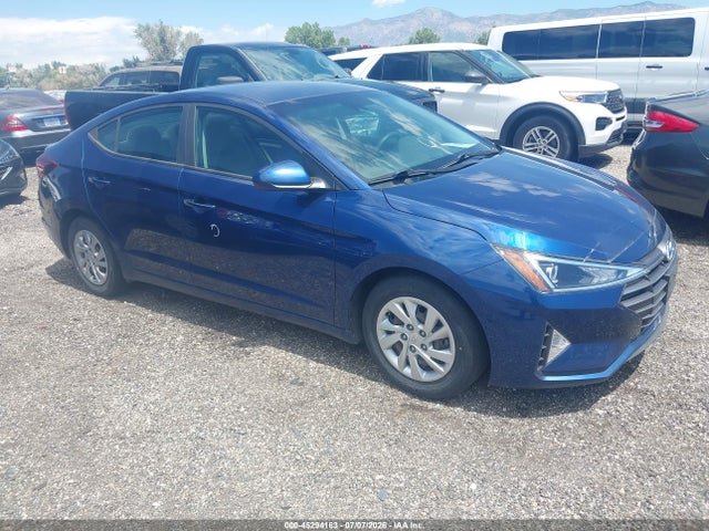 2020 Hyundai ELANTRA SE photo 1
