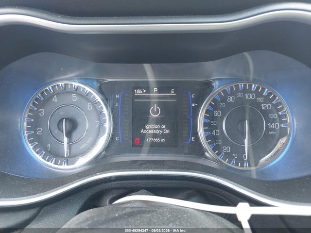 2015 Chrysler 200 LIMITED photo 7