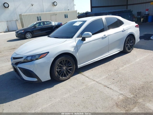 صورة 2 لـ 2023 Toyota CAMRY SE