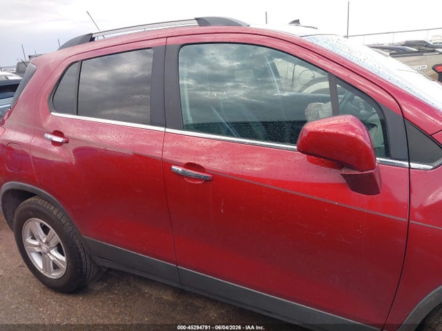 2019 CHEVROLET TRAX LT 13