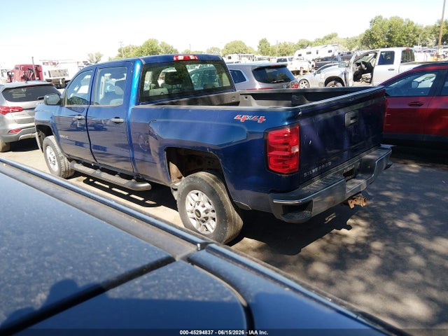 2017 Chevrolet SILVERADO 2500HD WT photo 3