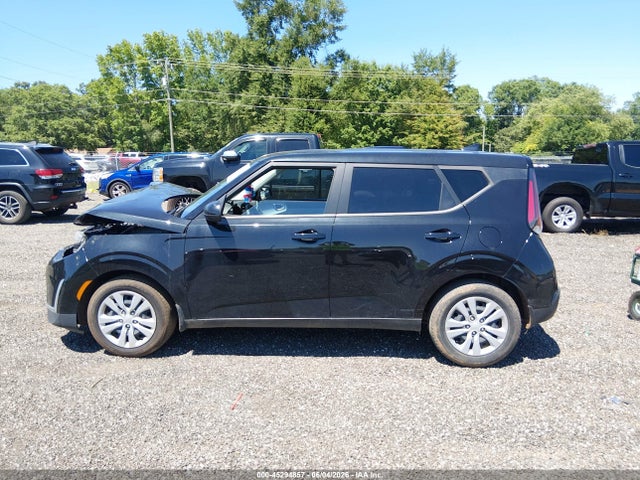 2023 KIA SOUL LX — миниатюра 14