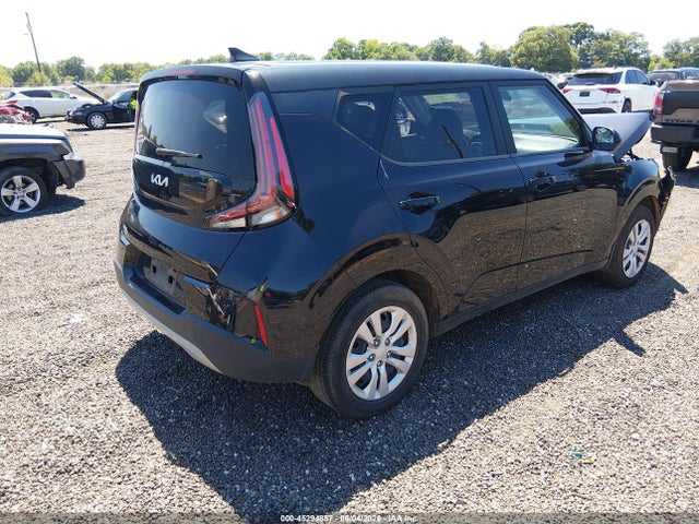 2023 KIA SOUL LX — фото 4