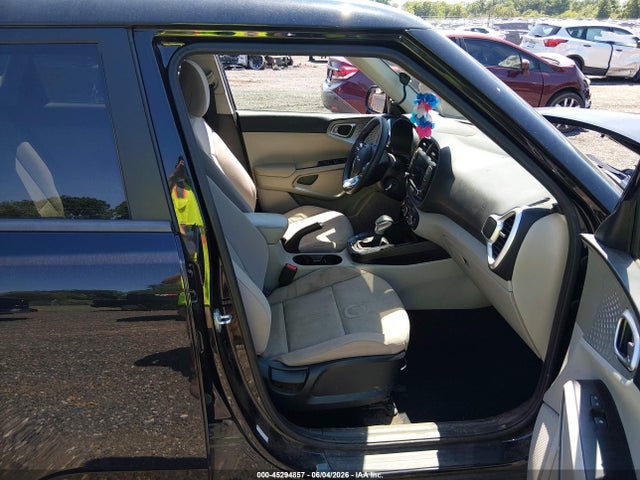2023 KIA SOUL LX — фото 5