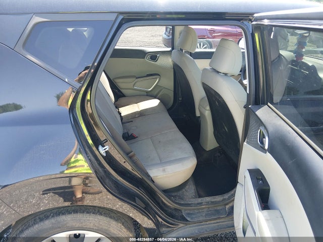 2023 KIA SOUL LX — фото 8