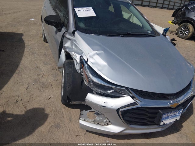 2019 Chevrolet CRUZE LT — фото 6